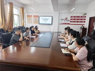 教育学院召开教育硕士现代教育技术方向研究生招生培养准备工作会